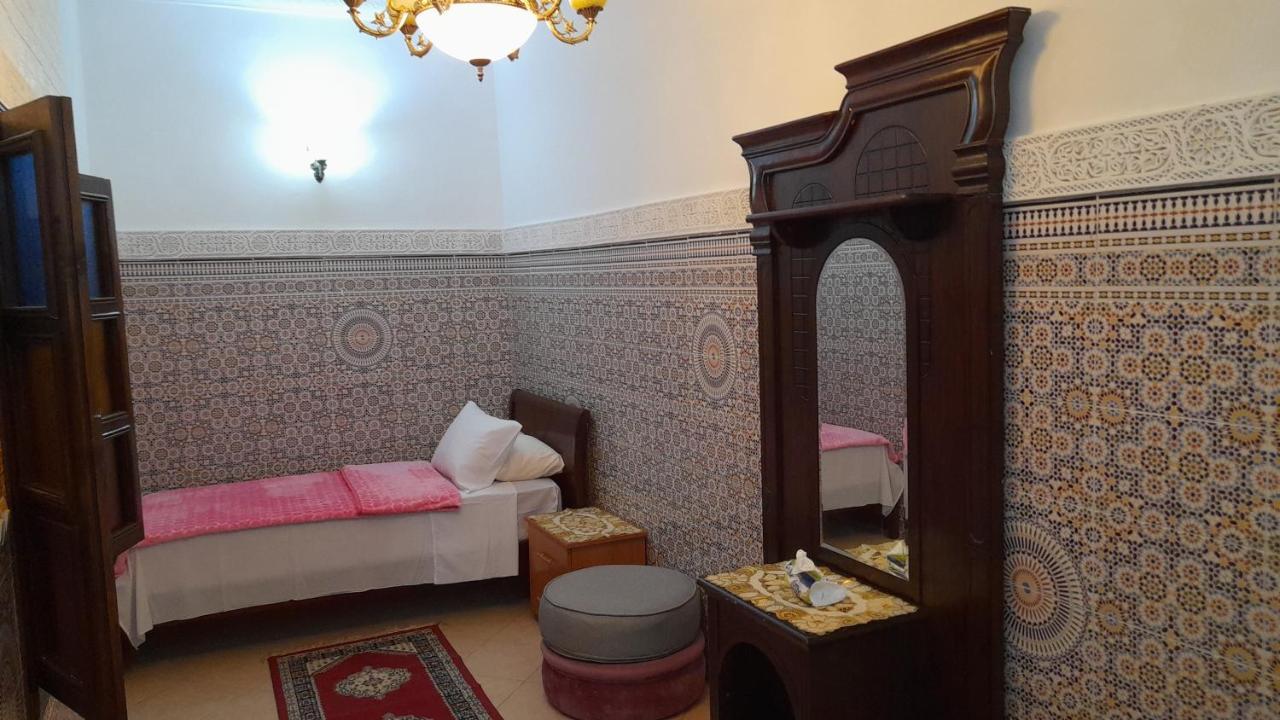 Story House Salah Apartment Рабат Екстериор снимка