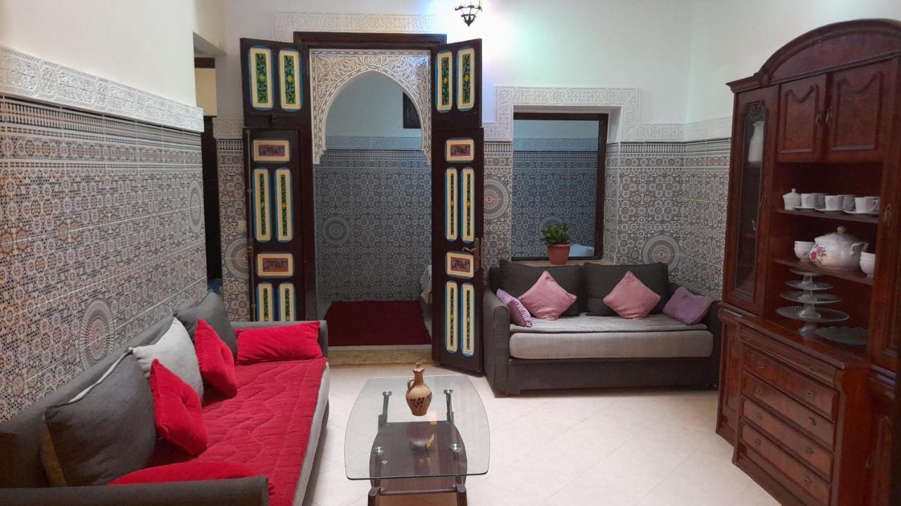 Story House Salah Apartment Рабат Екстериор снимка